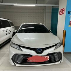 어둠 속 운전 고개 숙이기